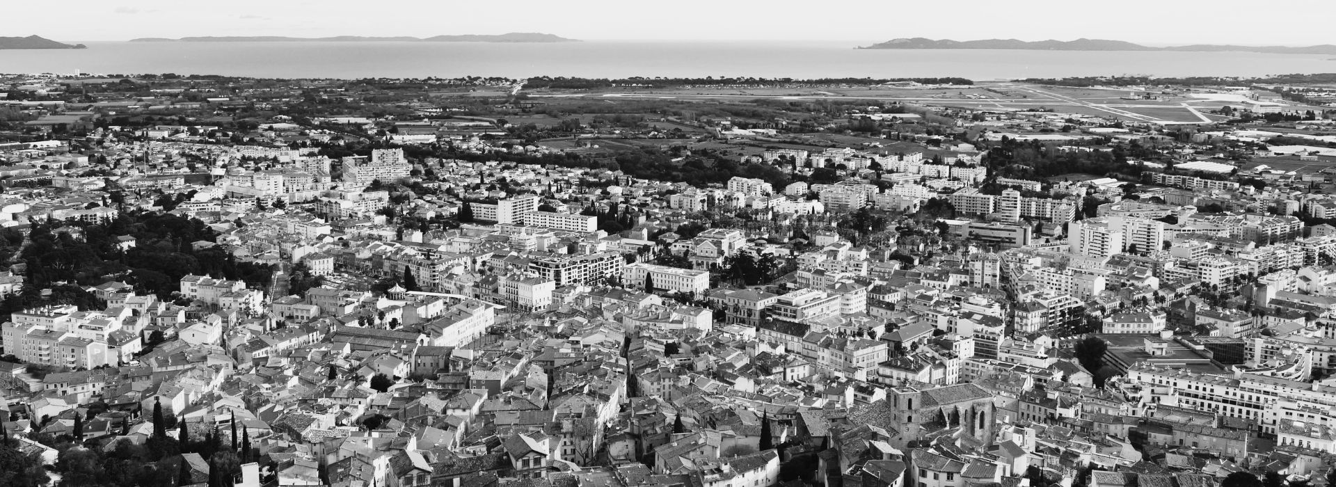 A propos (83) | Agence du Dessin